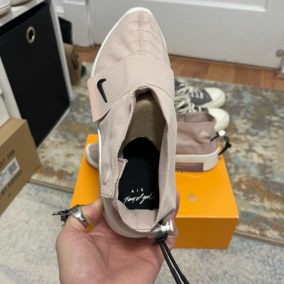 Women’s Size 7.5 (Euro Sz 38.5) Nike X Fear Of God Moccasin Shoes Particle Beige - Picture 13 of 16